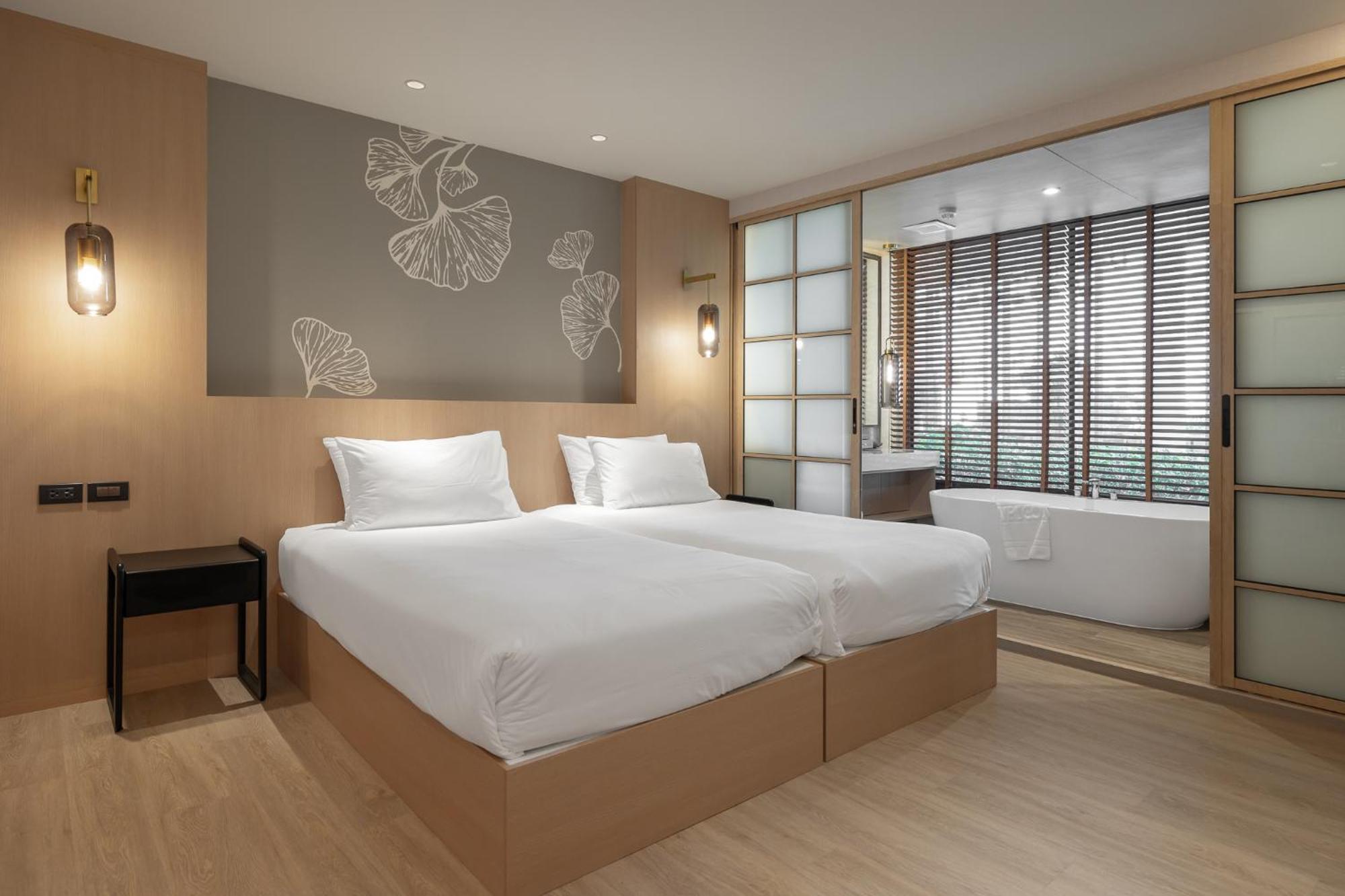 Salaya One Hotel & Service Apartment Exterior photo